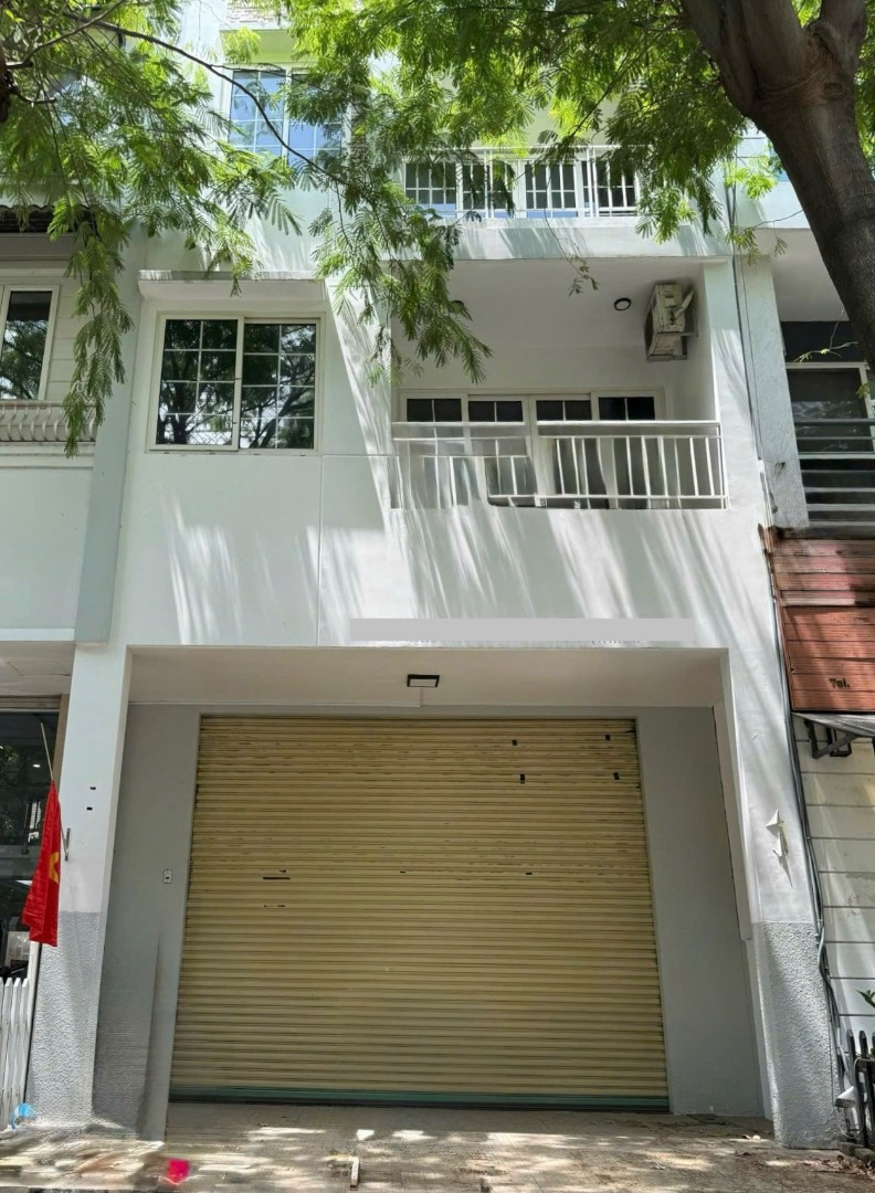 Townhouse for Sale in Hung Phuoc 3, Busy Residential Area in Phu My Hung