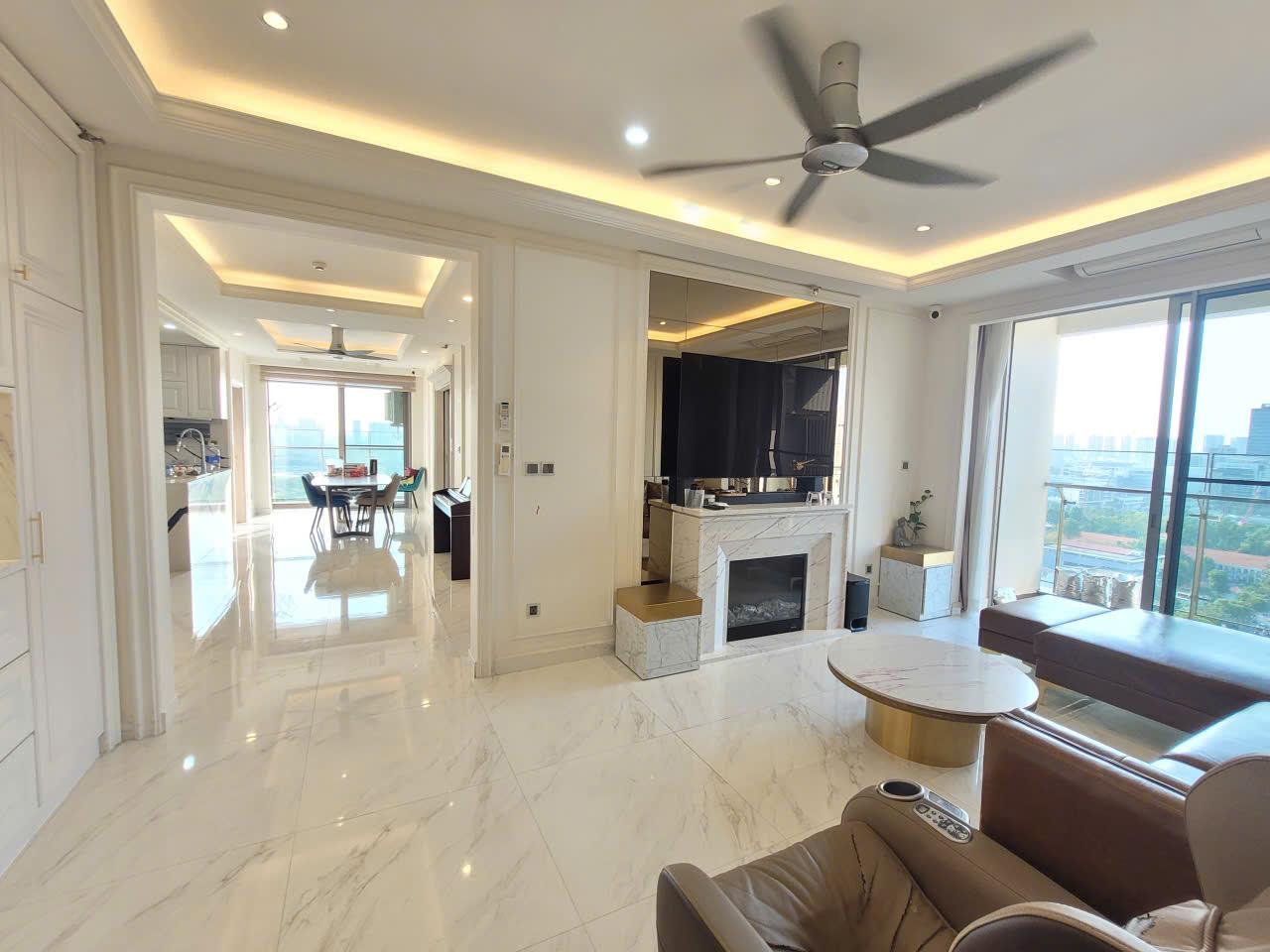 3-Bedroom luxury apartment for rent at Midtown The Grande (M5)