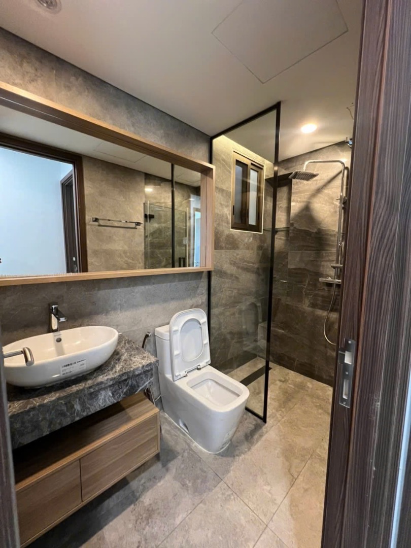 Bán căn hộ Midtown The Peak 2 phòng ngủ, full nội thất