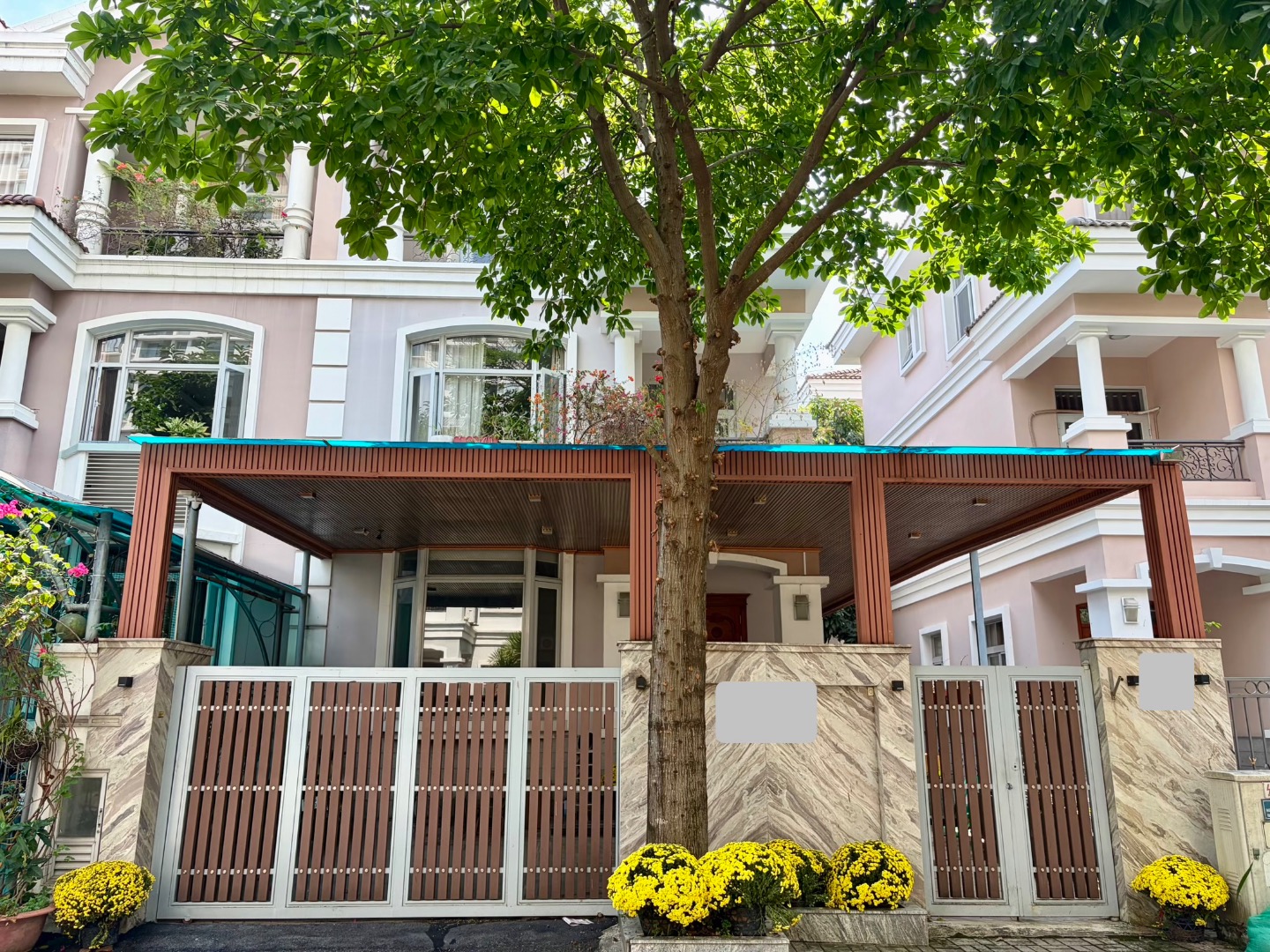 Biệt thự 4 phòng ngủ bán tại Nội khu Nam Viên, PMH, Quận 7