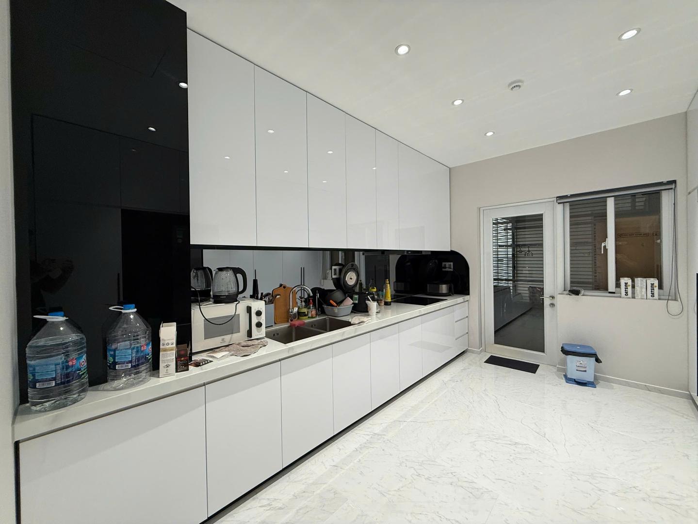 Bán căn hộ 3PN Riverside Residence rộng rãi mát mẻ