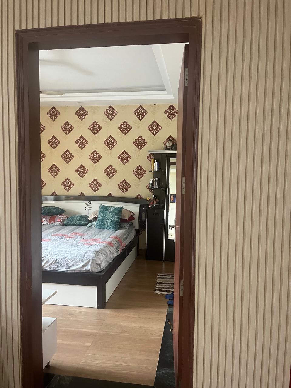 3 BHK Semi-Furnished Builder Floor for Rent in Sector 57, Gurgaon in Sector 57 golf course extension road, Gurugram — photo 3 of 8
