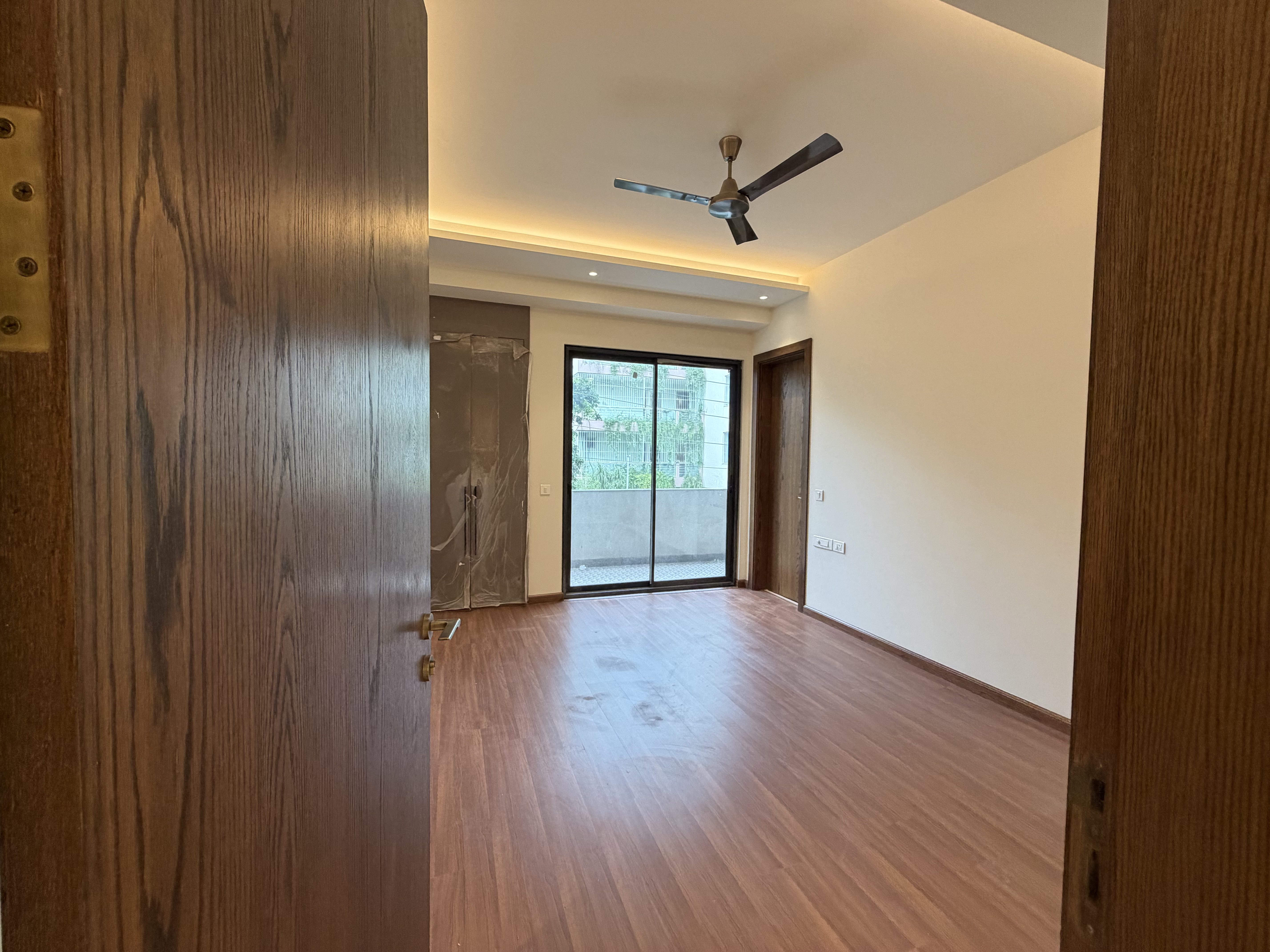 4 BHK Ultra Luxury And Spacious Builder Floor in Sector 46, Gurugram — photo 3 of 8