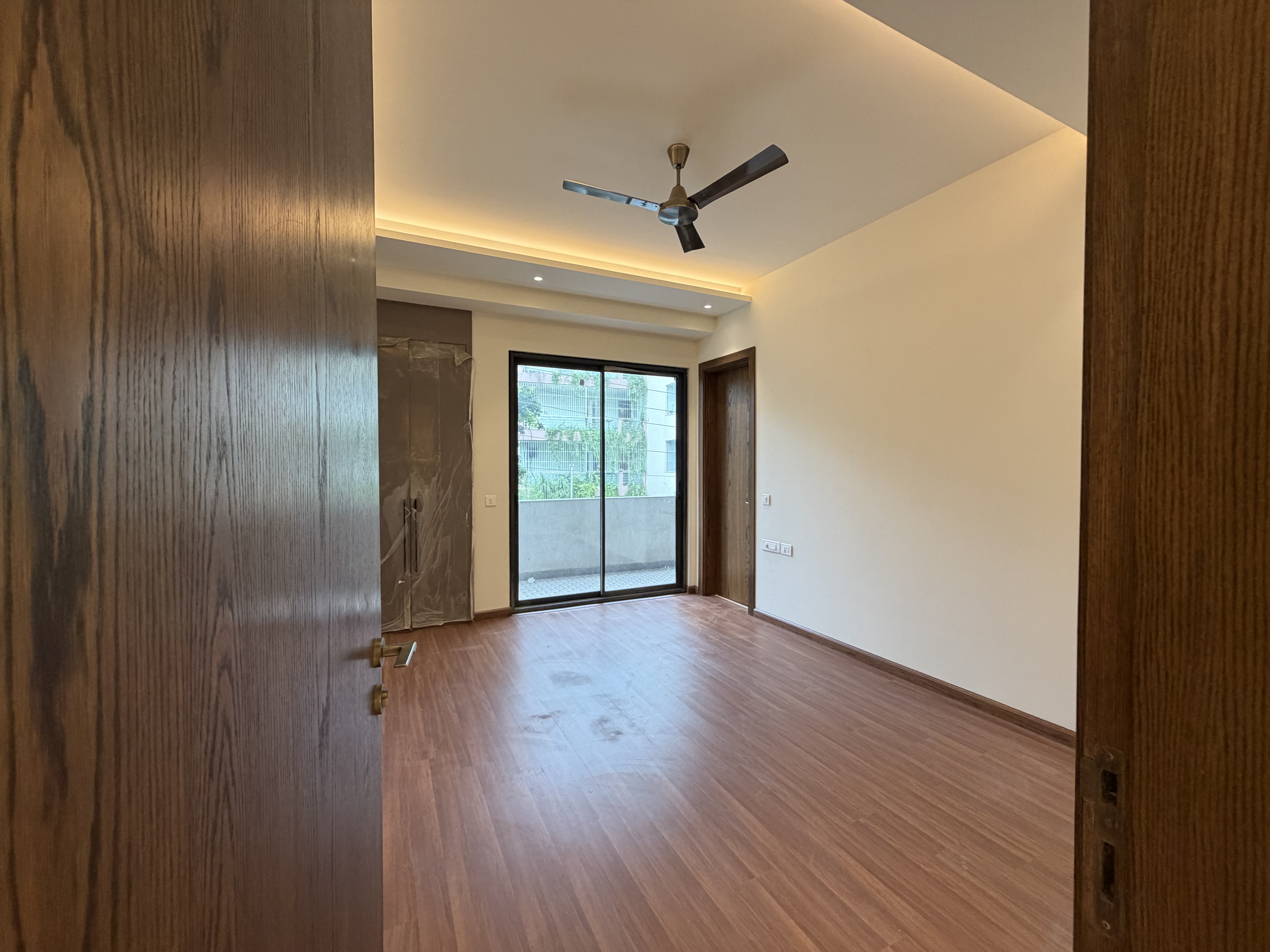 4 BHK Ultra Luxury And Spacious Builder Floor in Sector 46, Gurugram — photo 7 of 8