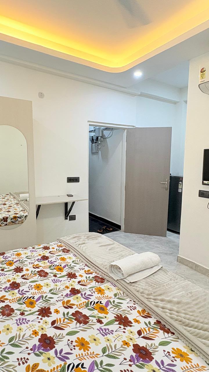 1 RK Fully Furnished Unit Available in Sector 57, Gurugram — photo 2 of 2