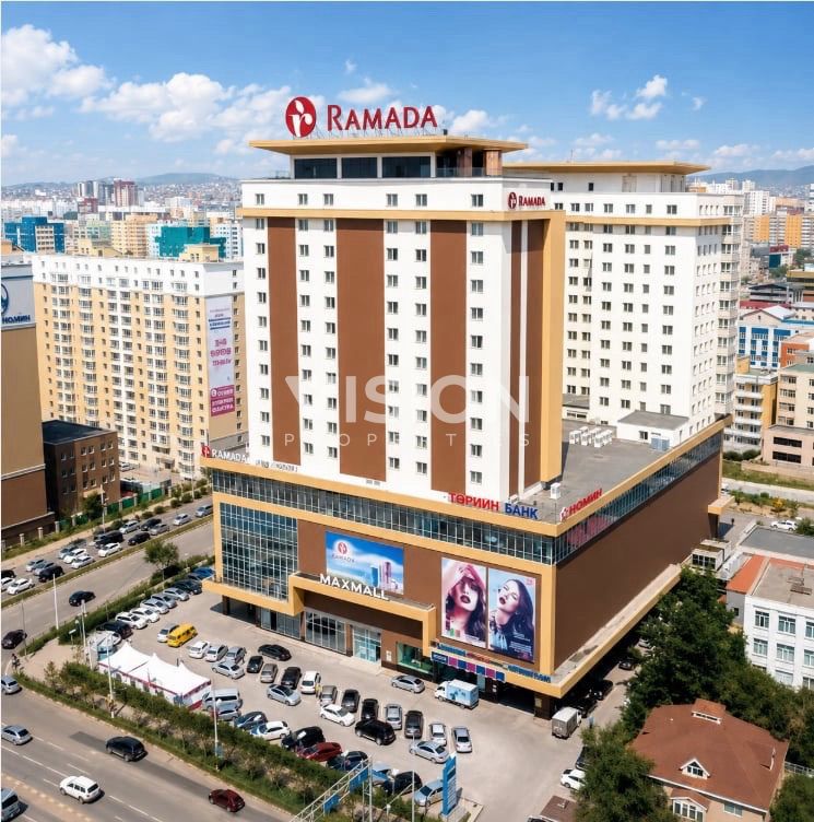 Баруун 4 зам Maxmall