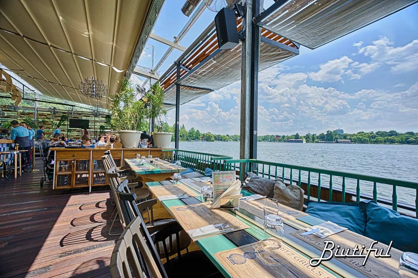 Biutiful by Fratelli