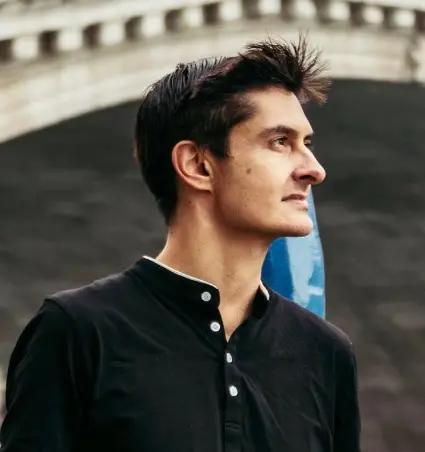 Peter Leroe-Muñoz