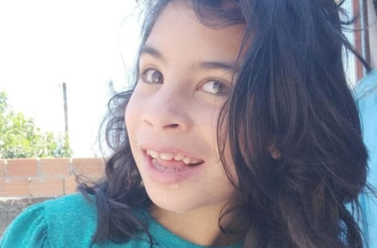 Banner Nos ajude a comprar o aparelho auditivo pra bruna
