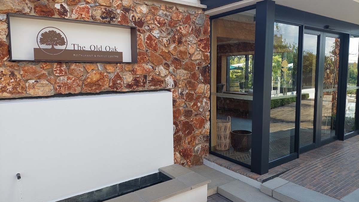 The Old Oak Restaurant and Family Centre at Royal Johannesburg