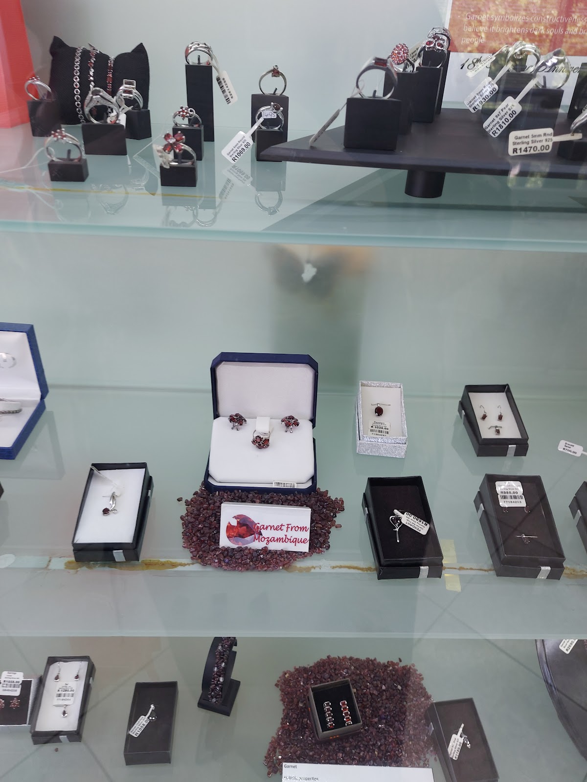 Gecko Jewellers World of Gemstones — photo 6