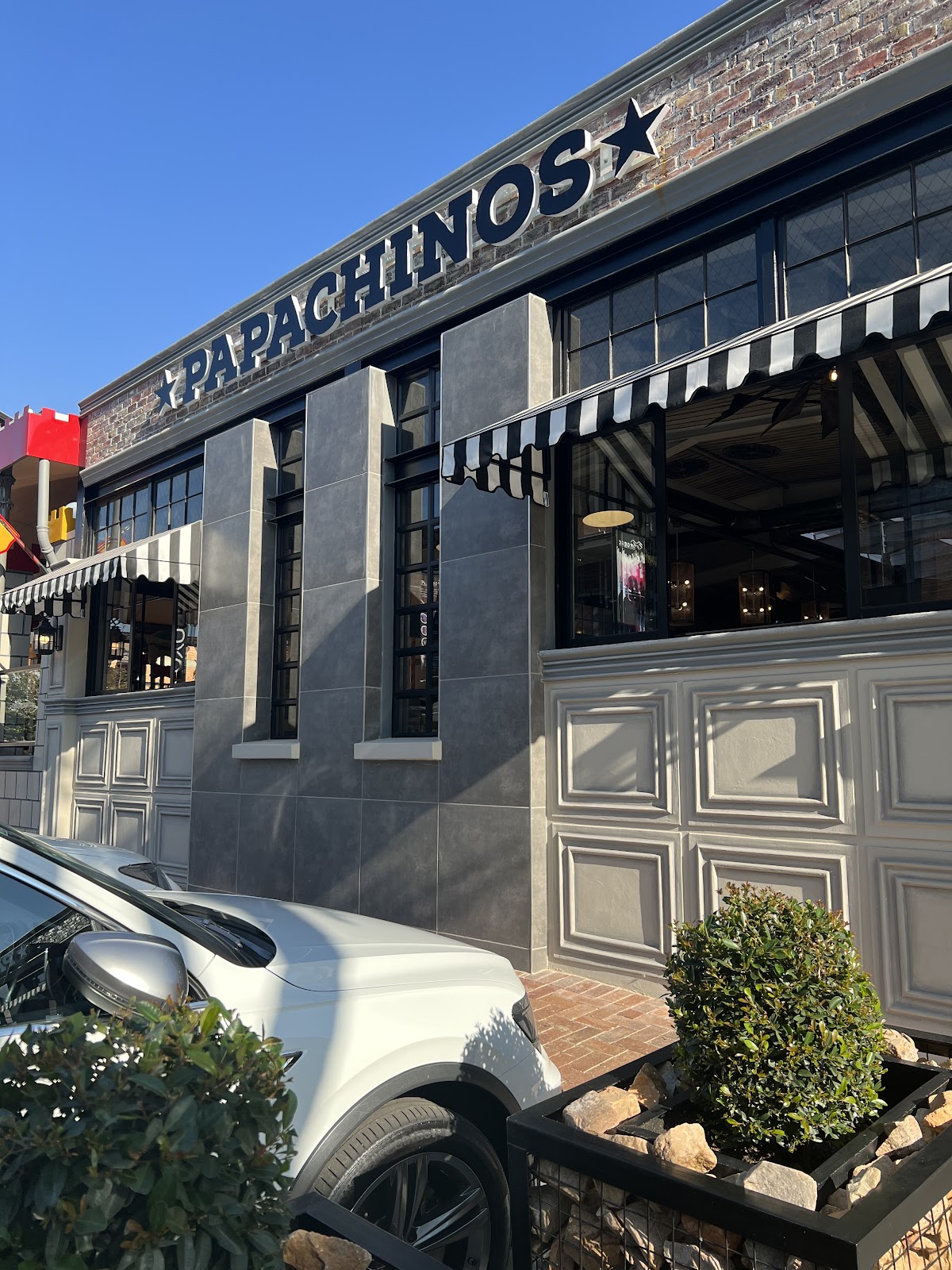 Papachinos Fourways — photo 1