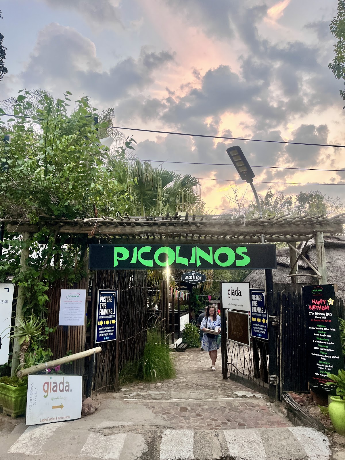Picolinos — photo 1