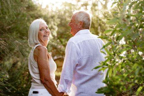 Beloved Wollongong Couple Dr Ian and Joy Dixon Die Days Apart After 74-Year Love Story