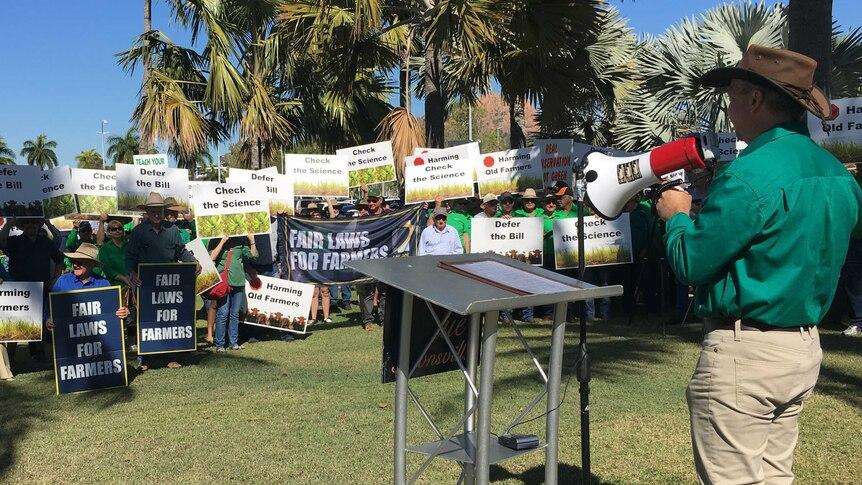 Farmers Stage Major Tractor Protest to Protect Queensland Farmland from Gas Development