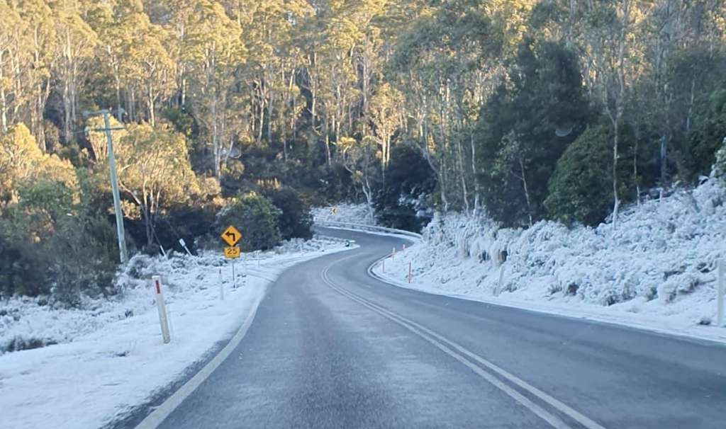 Two People Killed in Serious Crash at Old Beach in Southern Tasmania