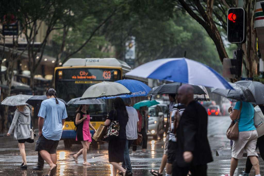 Warm and Wet Weather Change Set to End Queensland’s Winter Chill
