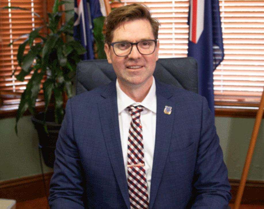 Toowoomba ratepayers face average $120 annual rates increase under new council budget - Toowoomba, Queensland