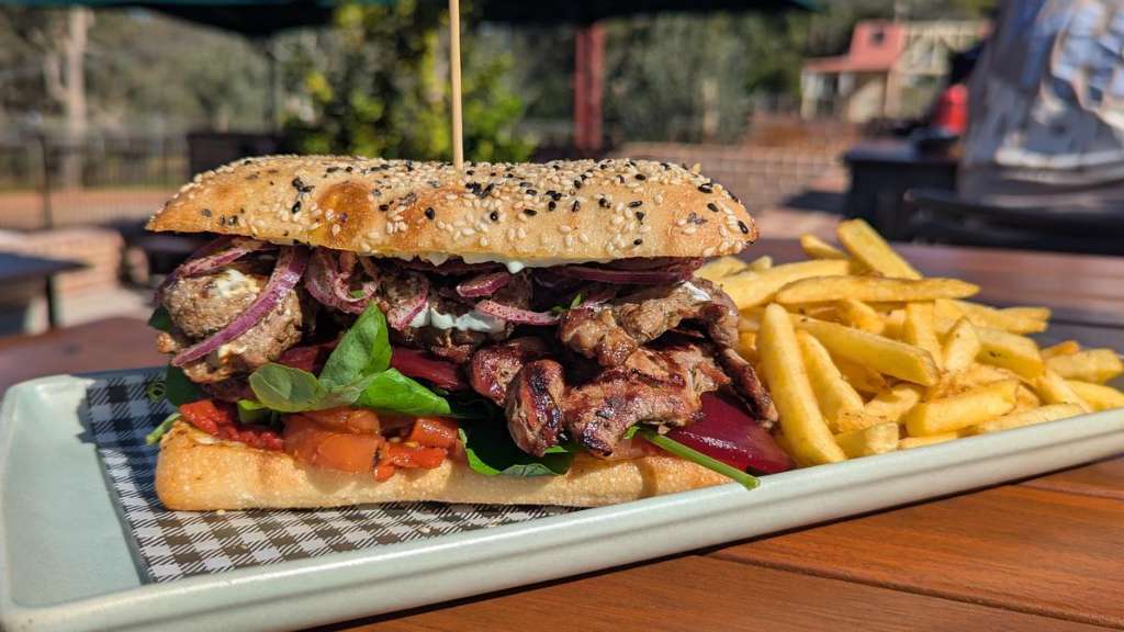 Exchange Hotel Pinjarra wins WA’s best country steak sandwich title