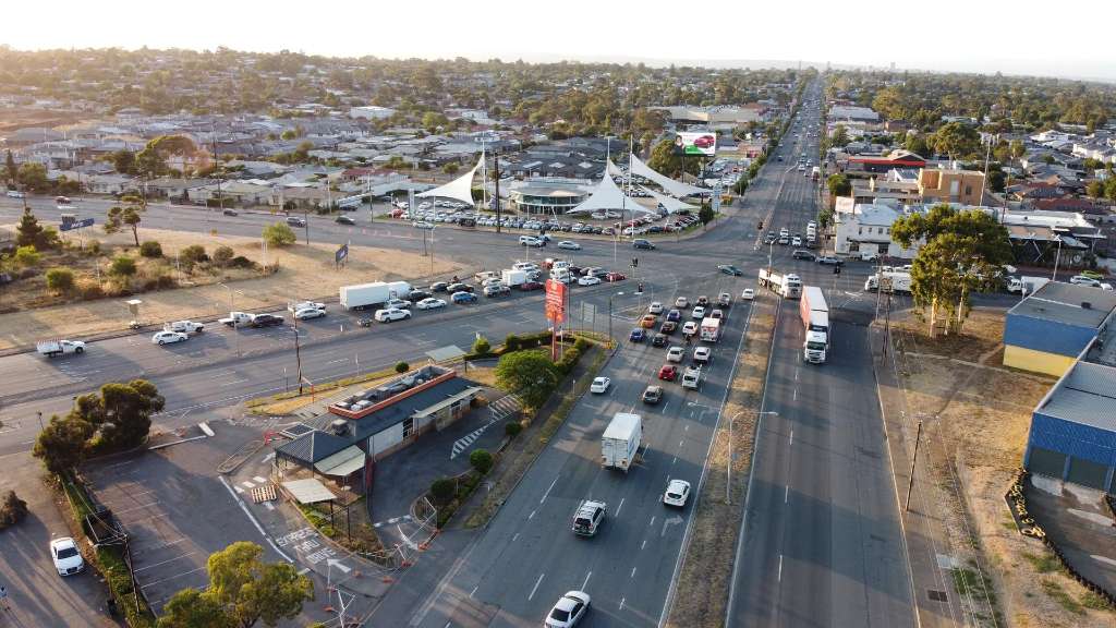 Traffic lights switched on at busy Port Lincoln intersection to improve road safety
