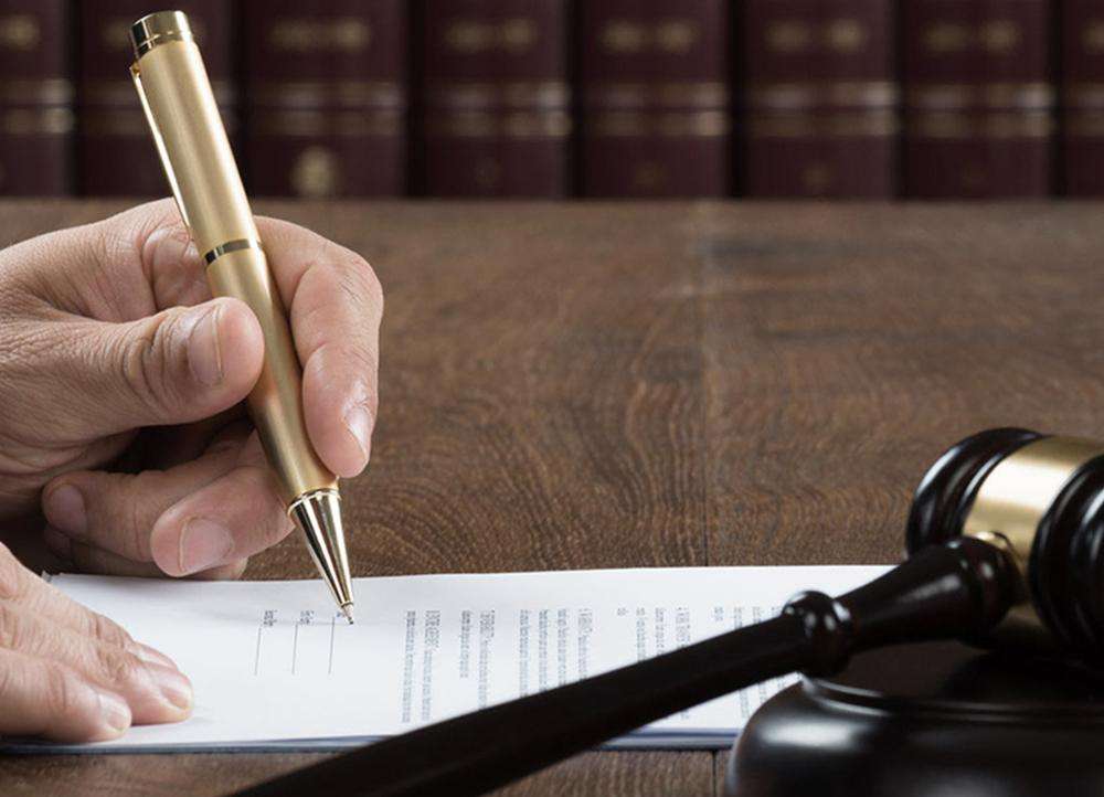 Ballarat solicitor suspended after signature forgery allegations