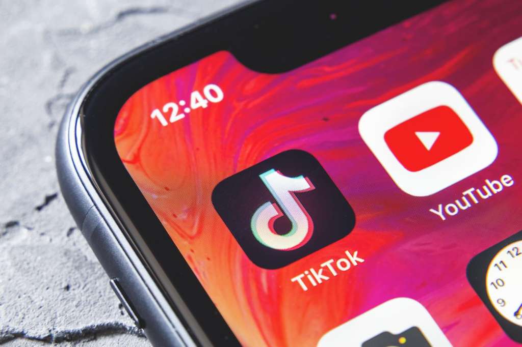 Tik Tok and You Tube Face Royal Commission Over Online Antisemitism