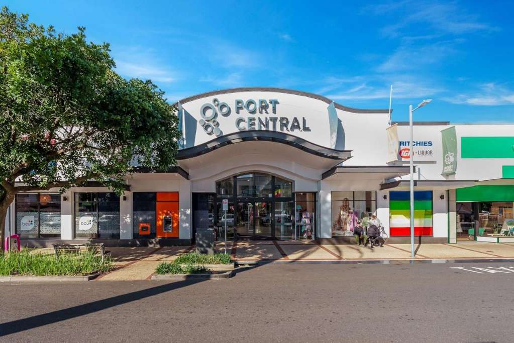Port Central businesses struggle as vacant shops and lease signs reshape CBD - Port Macquarie, NSW