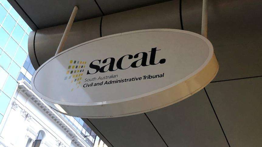 SA doctor banned after making sexual advances towards patient during home visit