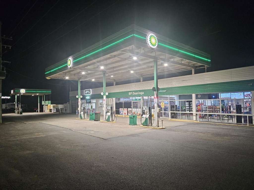 Port Kennedy Service Station Worker Locks Himself in Safe Room During Youth Break-In - Rockingham, WA