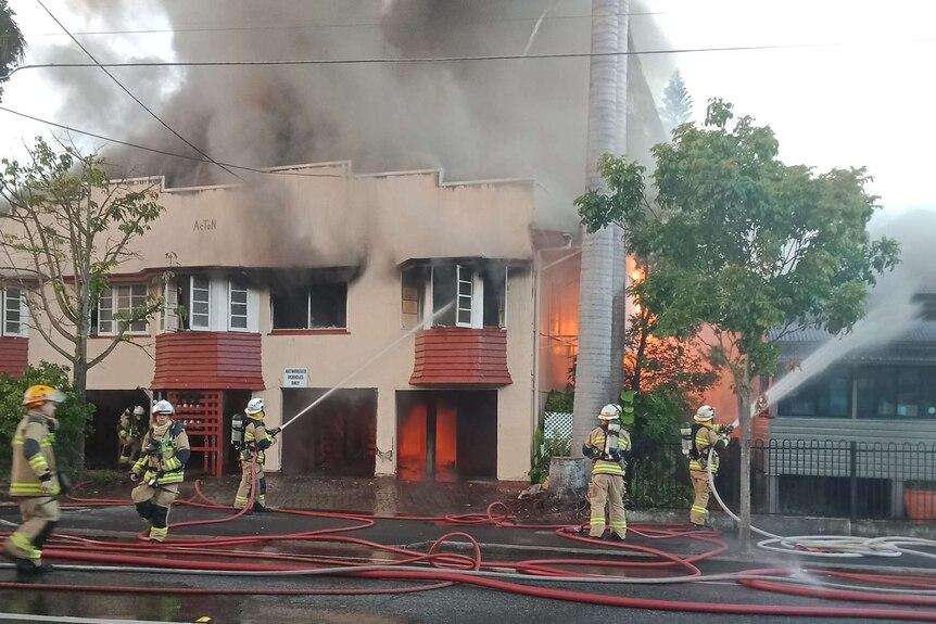 Major Unit Fire in Parramatta Park Apartment Leaves Home Damaged, Man Charged With Arson - Cairns, QLD