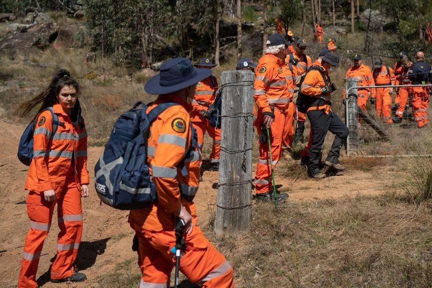 Emergency search underway near Port Mac Donnell on South Australia's Limestone Coast