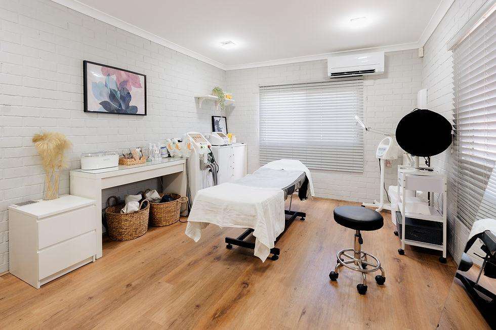 Carly McLaren expands Luscious Skin and Beauty with new CBD shopfront in Warrnambool