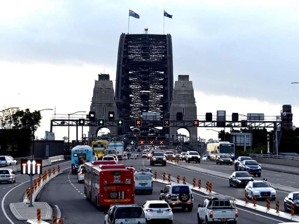 Sydney motorists begin seeing changes under new NSW toll relief reforms