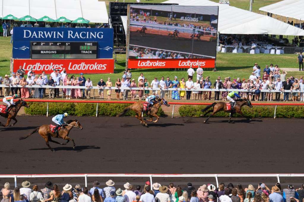 Darwin Cup Carnival 2026 Attracts Record Crowd as Thousands Attend Major Racing Event