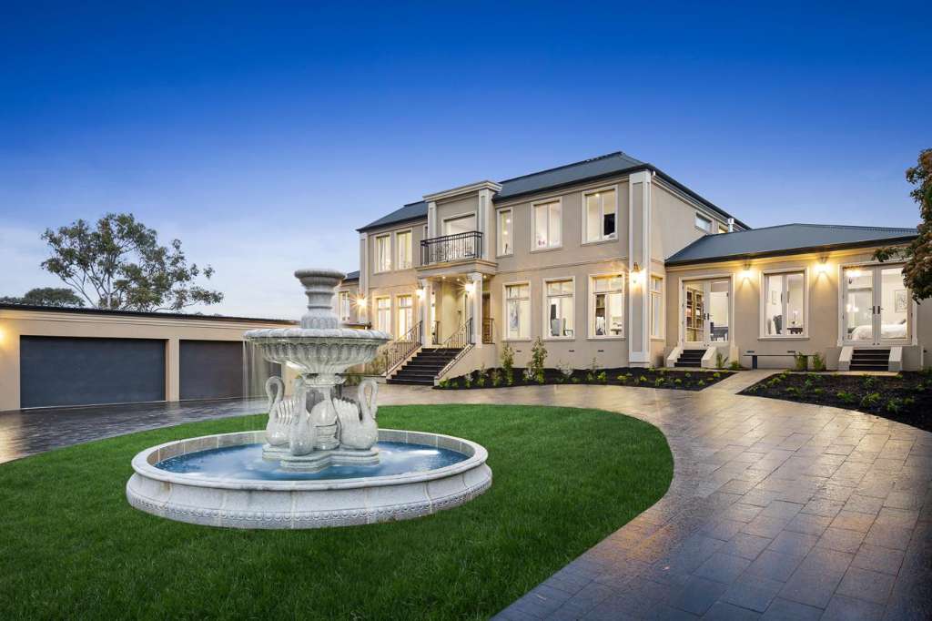 Donvale Property Market Sees Strong Interest as Family Home Listed for Sale