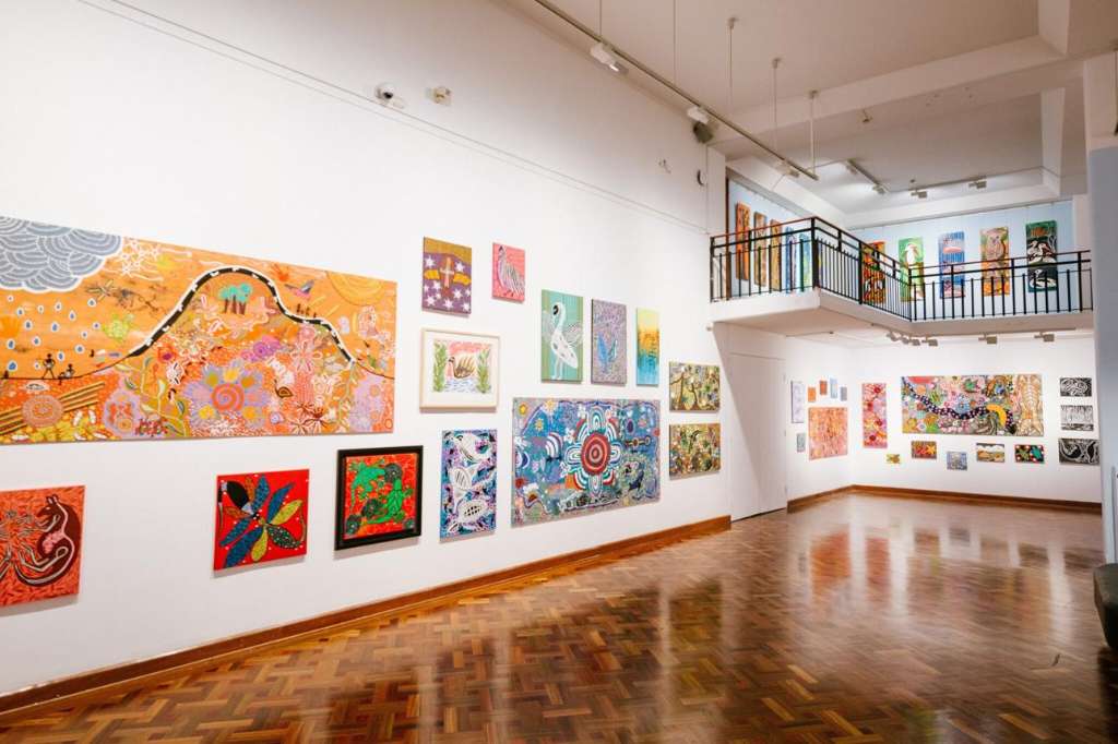 Wollongong Art Gallery Transforms Into Immersive Theatre Experience