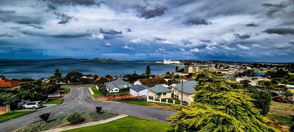 Cloudy Winter Conditions Continue Across Port Lincoln