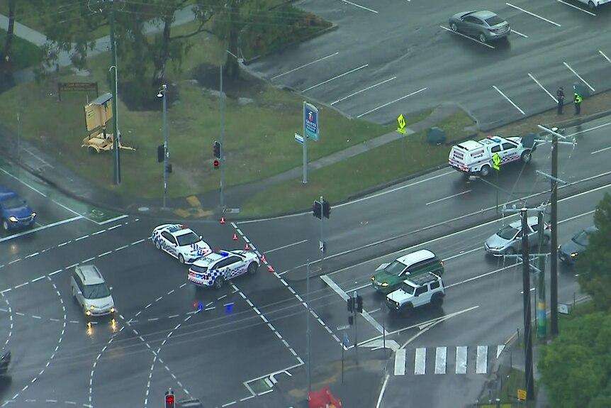 Man Dies After Car Crashes Into Parked Truck in Brisbane's South - Brisbane, QLD