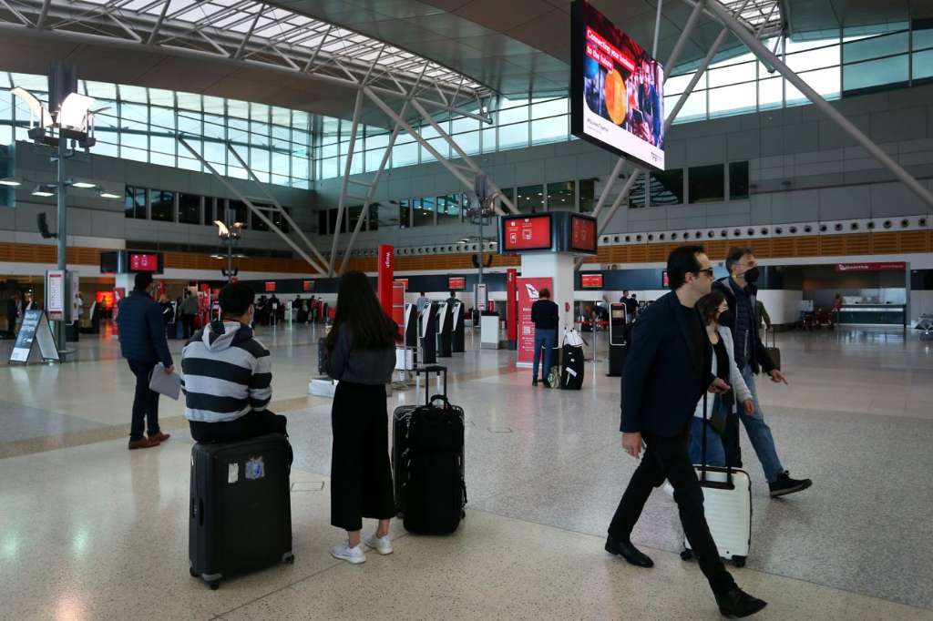 Sydney Airport Faces Major Delays After Air Traffic Control Disruptions - Sydney, NSW