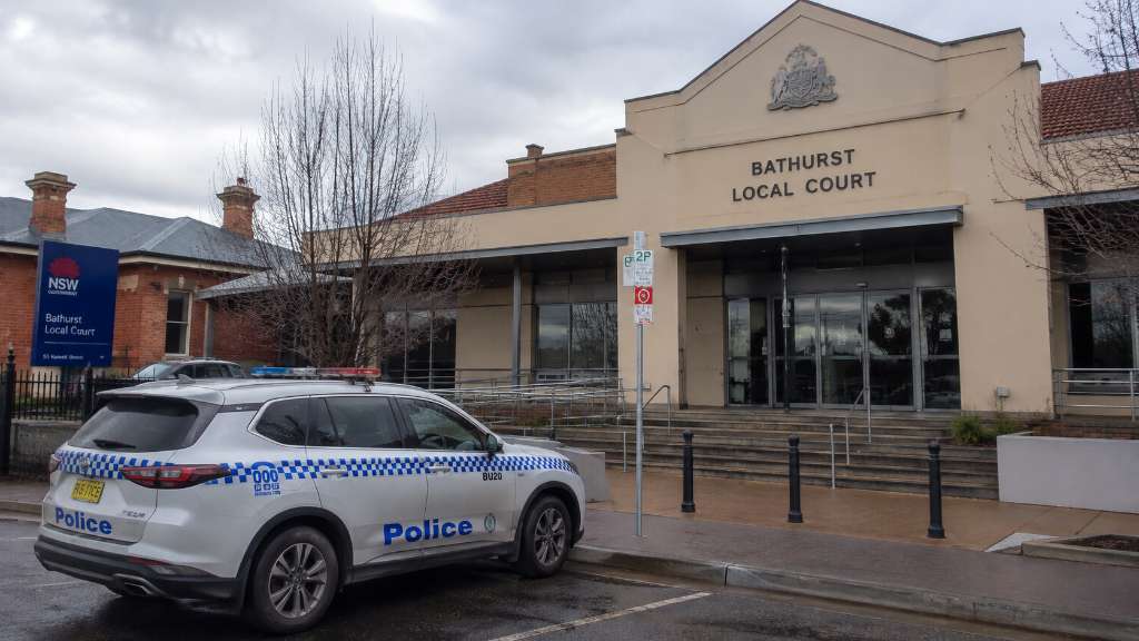 Bathurst Man Jailed After Mobility Scooter Used in Washing Machine Theft - Bathurst, NSW