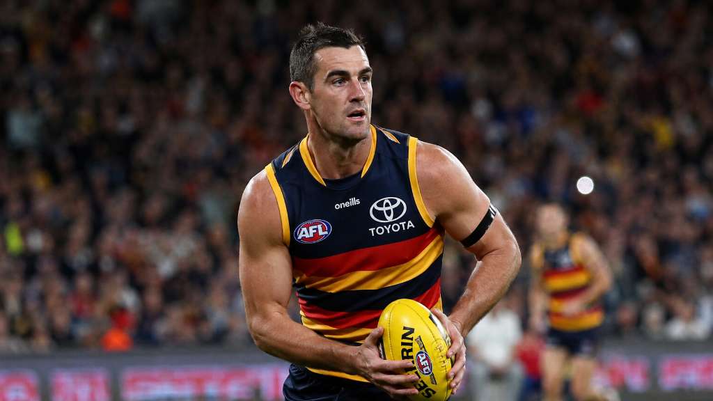 Adelaide Crows great Taylor Walker announces retirement