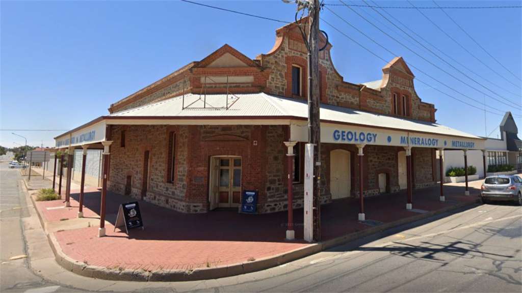 Waste 2 Art Regional Showcase Opens in Broken Hill