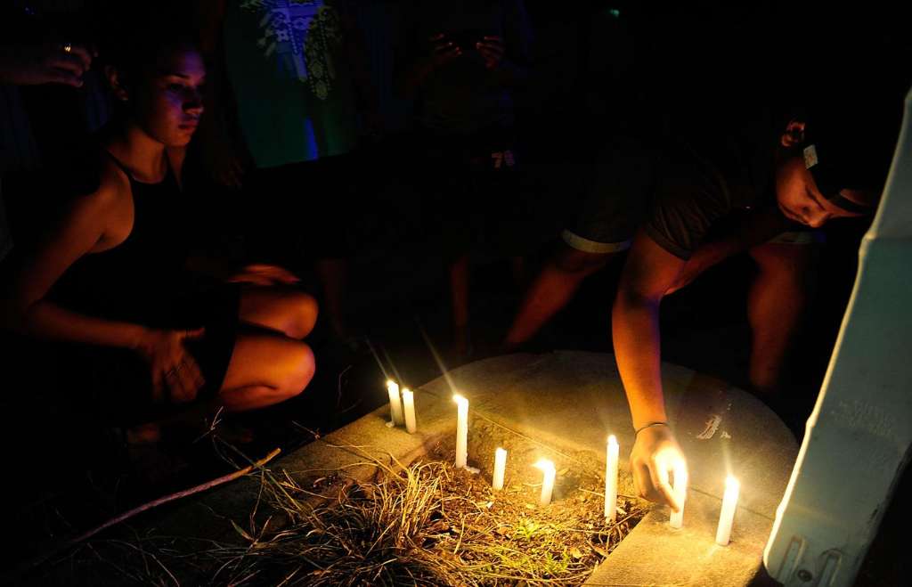 Cairns Community Holds Vigil for Crash Victim Savannah Spence Paige
