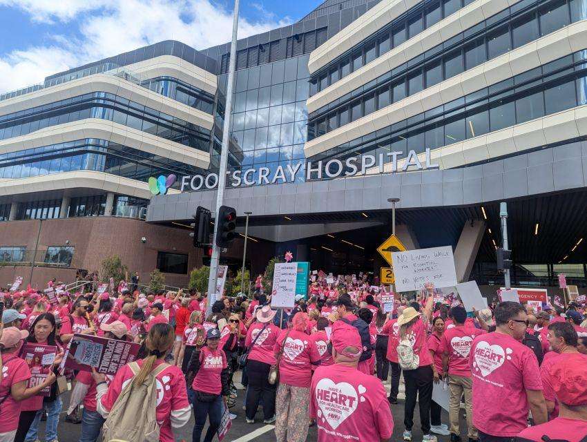Victorian Allied Health Workers Take Part in 24-Hour Strike - Melbourne, VIC