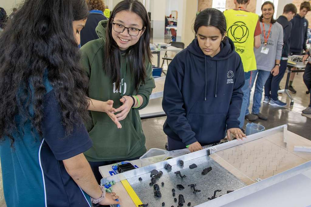 Young Mount Gambier Students Put Science and Engineering Skills to the Test