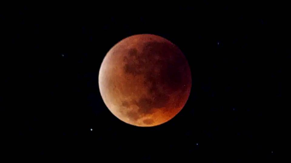 An 'eerie' blood moon is about to appear. Here's the best time to watch it in Australia