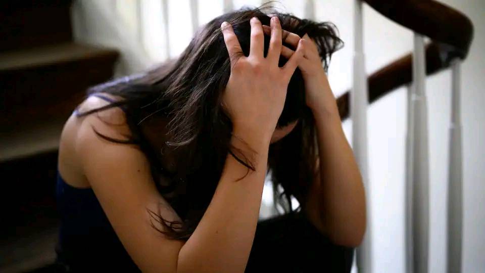 The mental health 'safety gap' causing decade-long delays for vulnerable Australians