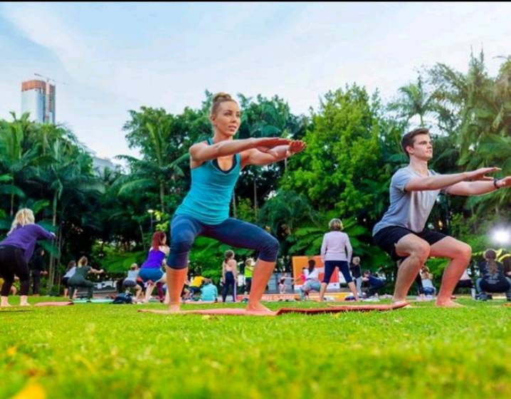 Popular Brisbane Park Pilates Class Forced to Change After Council Intervention