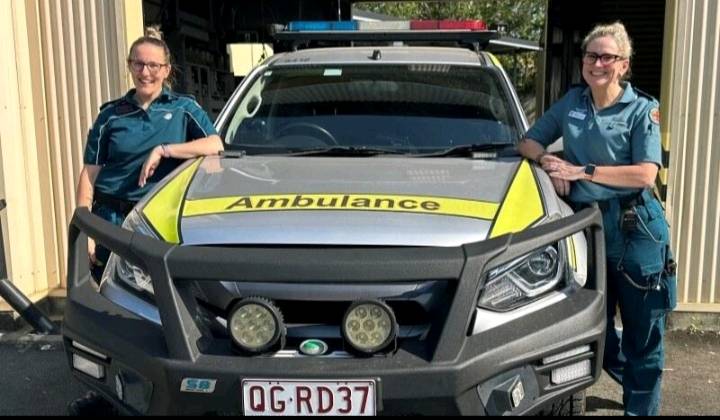 Two people in hospital after vehicle rollover on Woolcock Street, Mount Louisa
