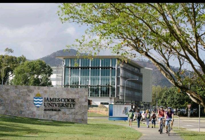 University student, farmers targeted in Townsville father’s stolen car spree